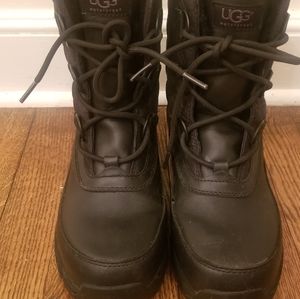 Ugg event waterproof winter ladies boots size us 9